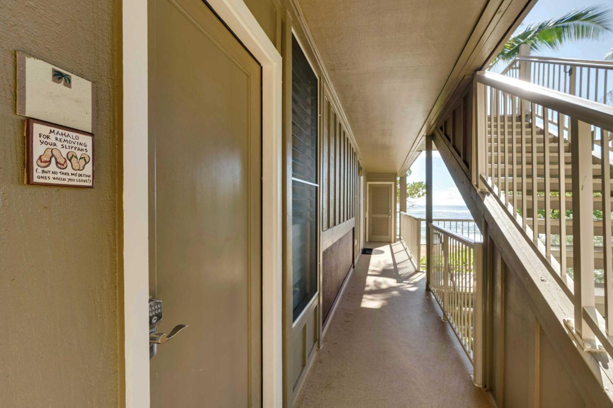 Waipouli Beachfront Condo With Balcony And Ocean Views Kapa'a Exterior foto