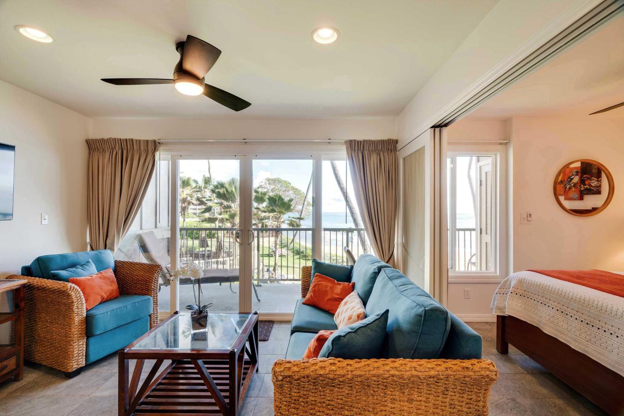 Waipouli Beachfront Condo With Balcony And Ocean Views Kapa'a Exterior foto